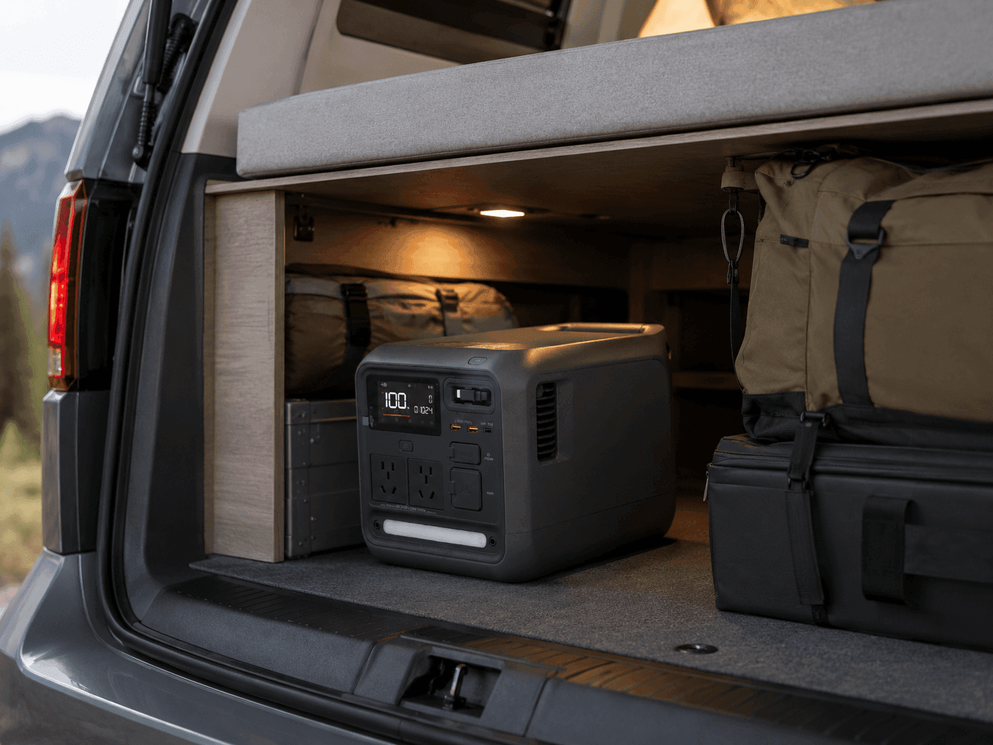 DJI Power 1000 Mini stanica za napajanje / powerbank za iznajmljivanje — rentanje.com